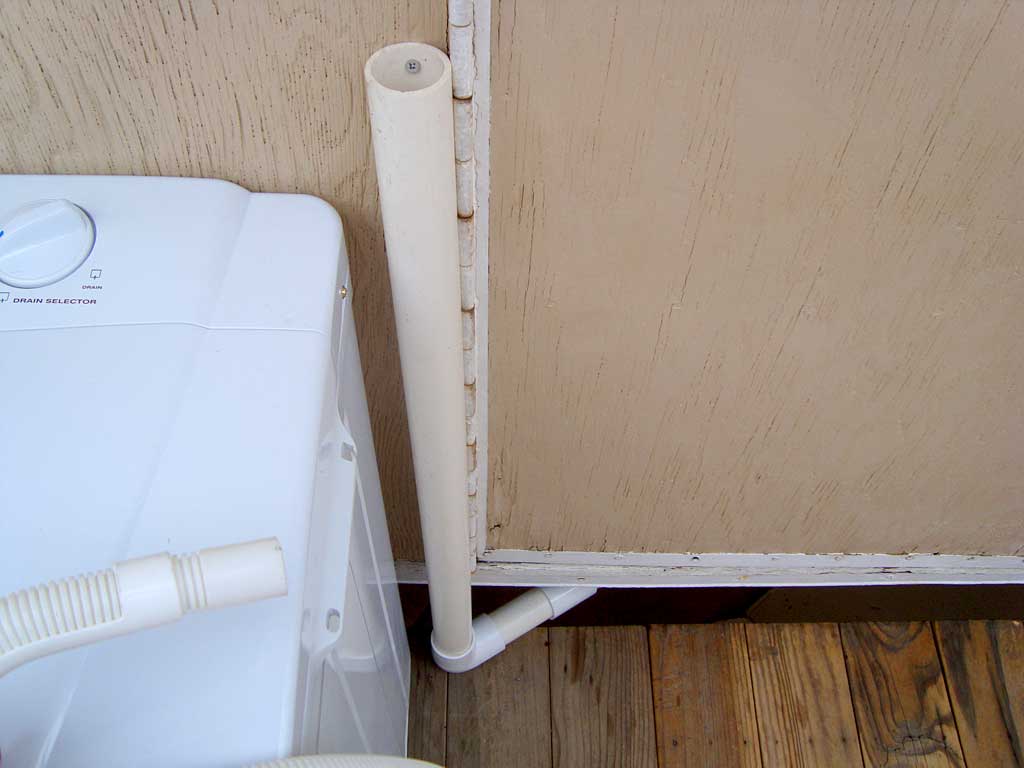 The Danby DTT420 Twin Tub Portable Washing Machine