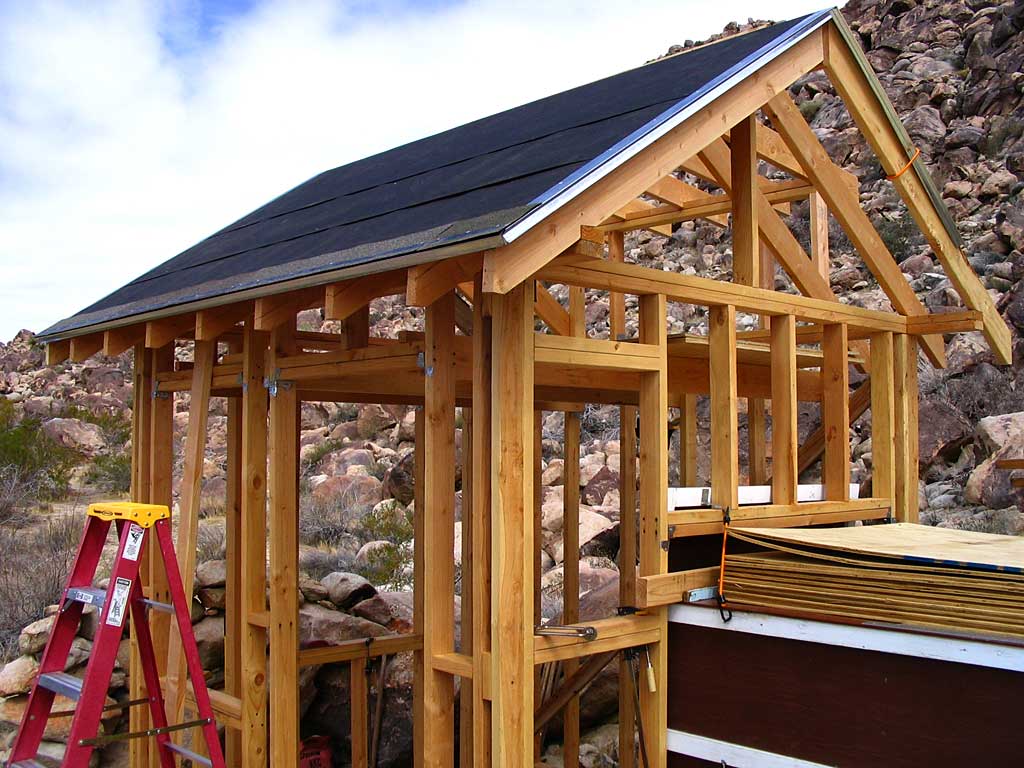 Cemented and nailed drip edging; likewise first course half-shingle