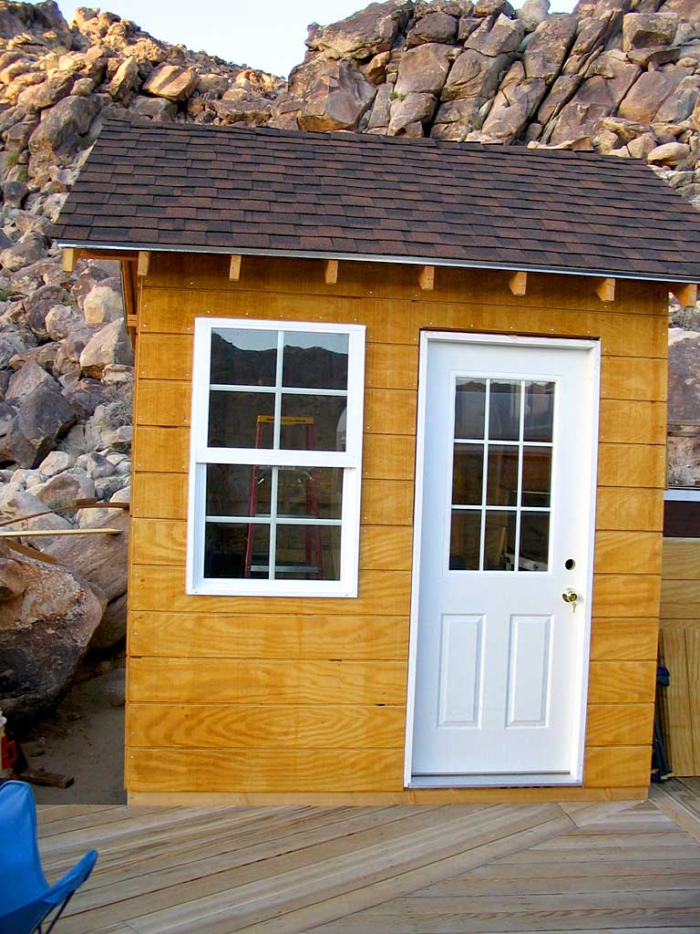 The door is being installed