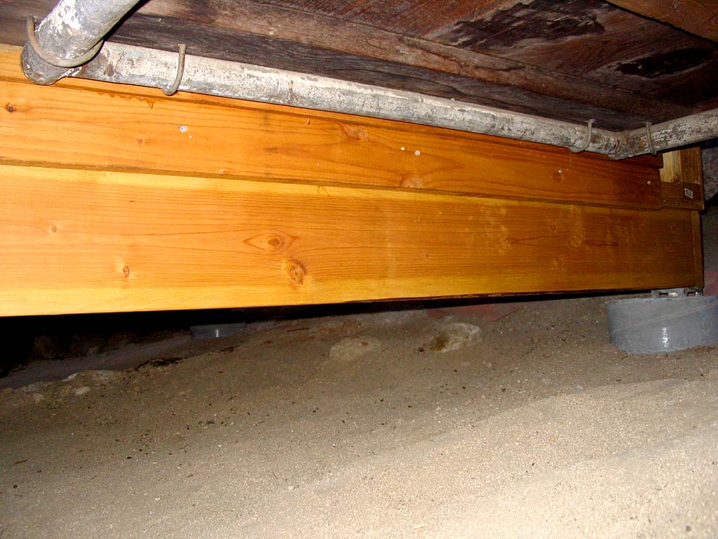 This 2x4 presses the sill up against the box trailer