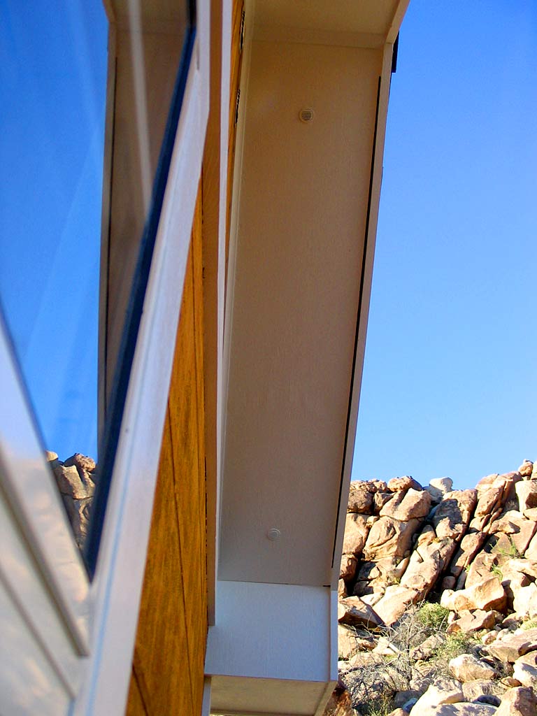 A gaping gap between the south soffit and its rake