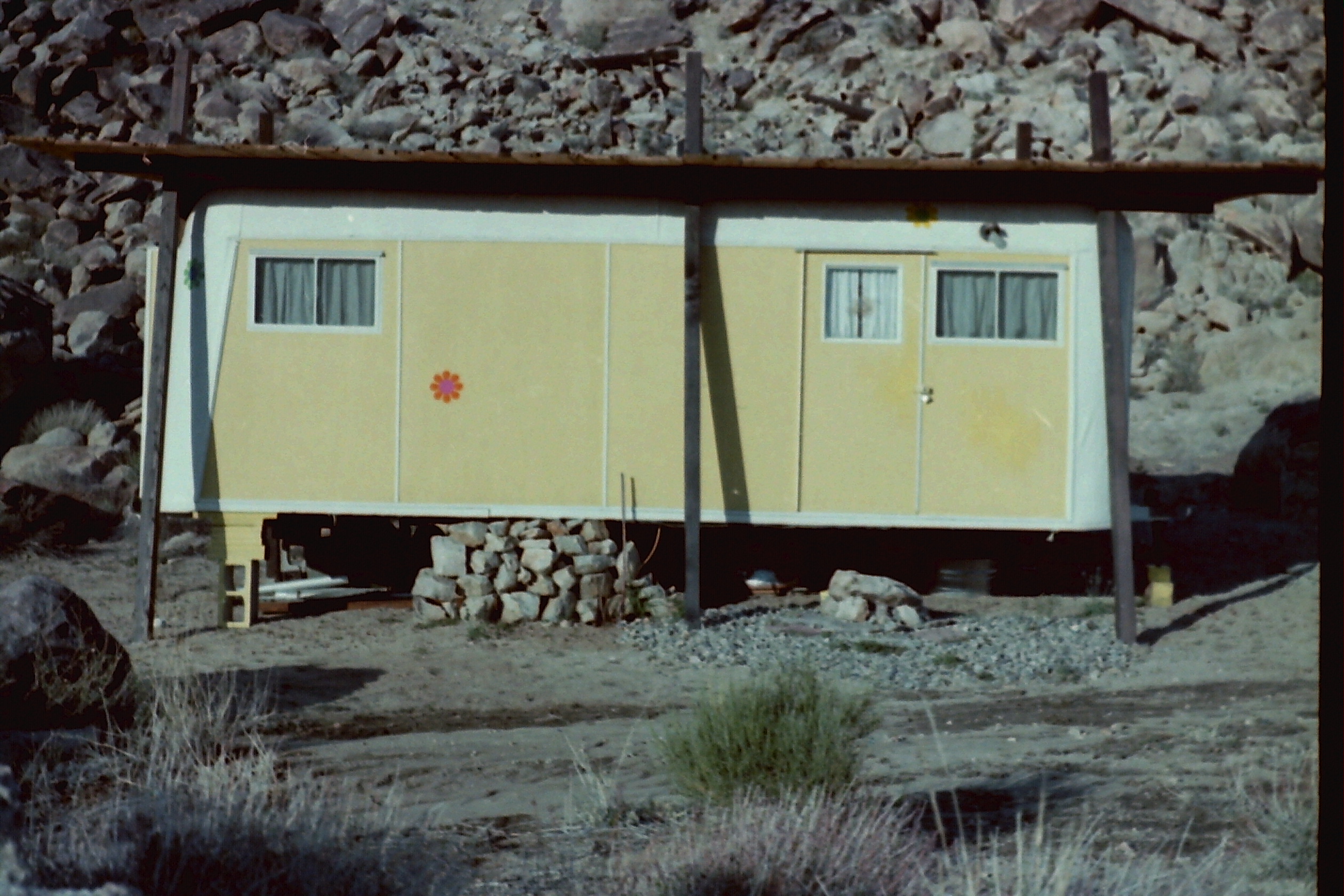 1970-04_P01r