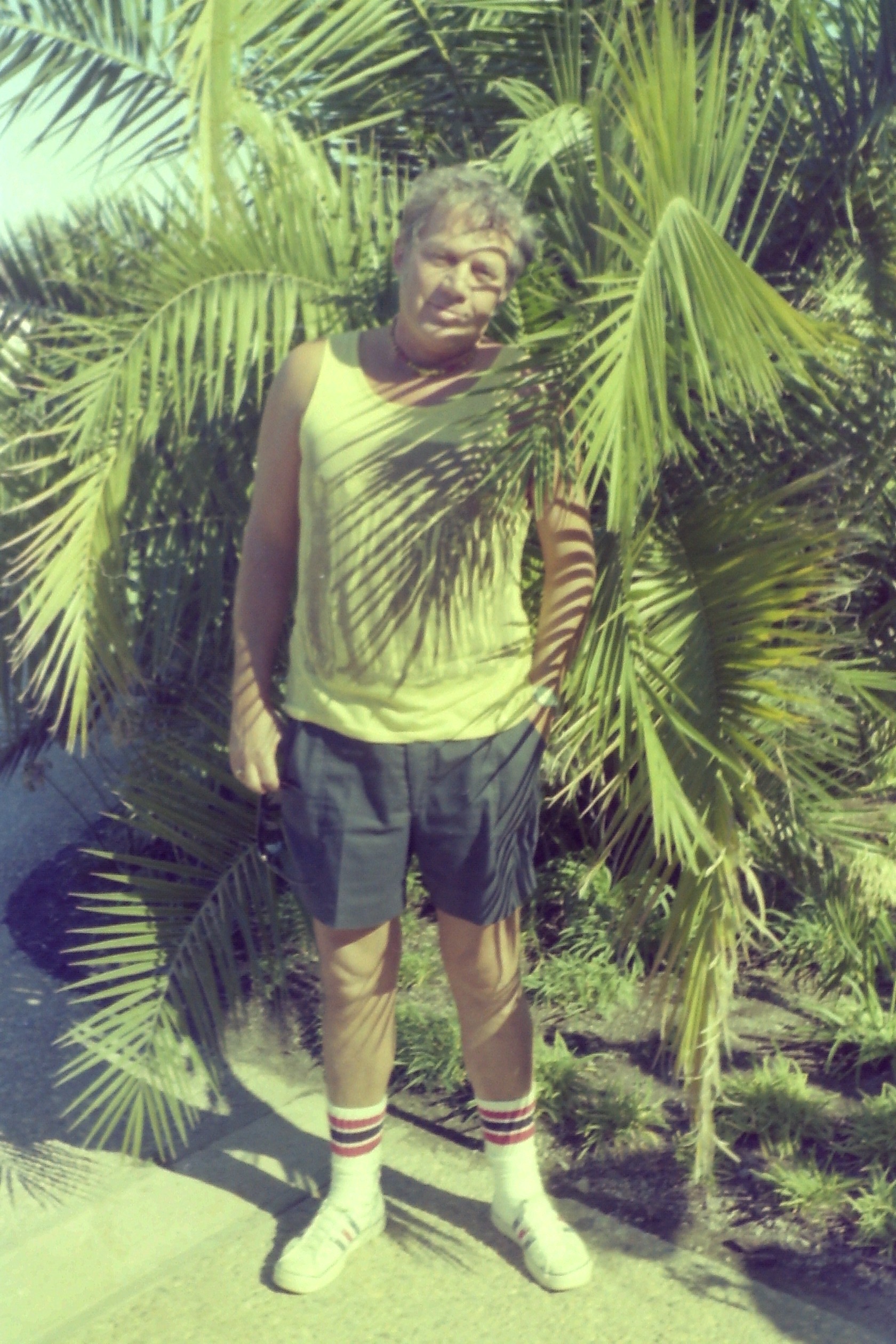 1975-08_P38 Miles Standish Staples