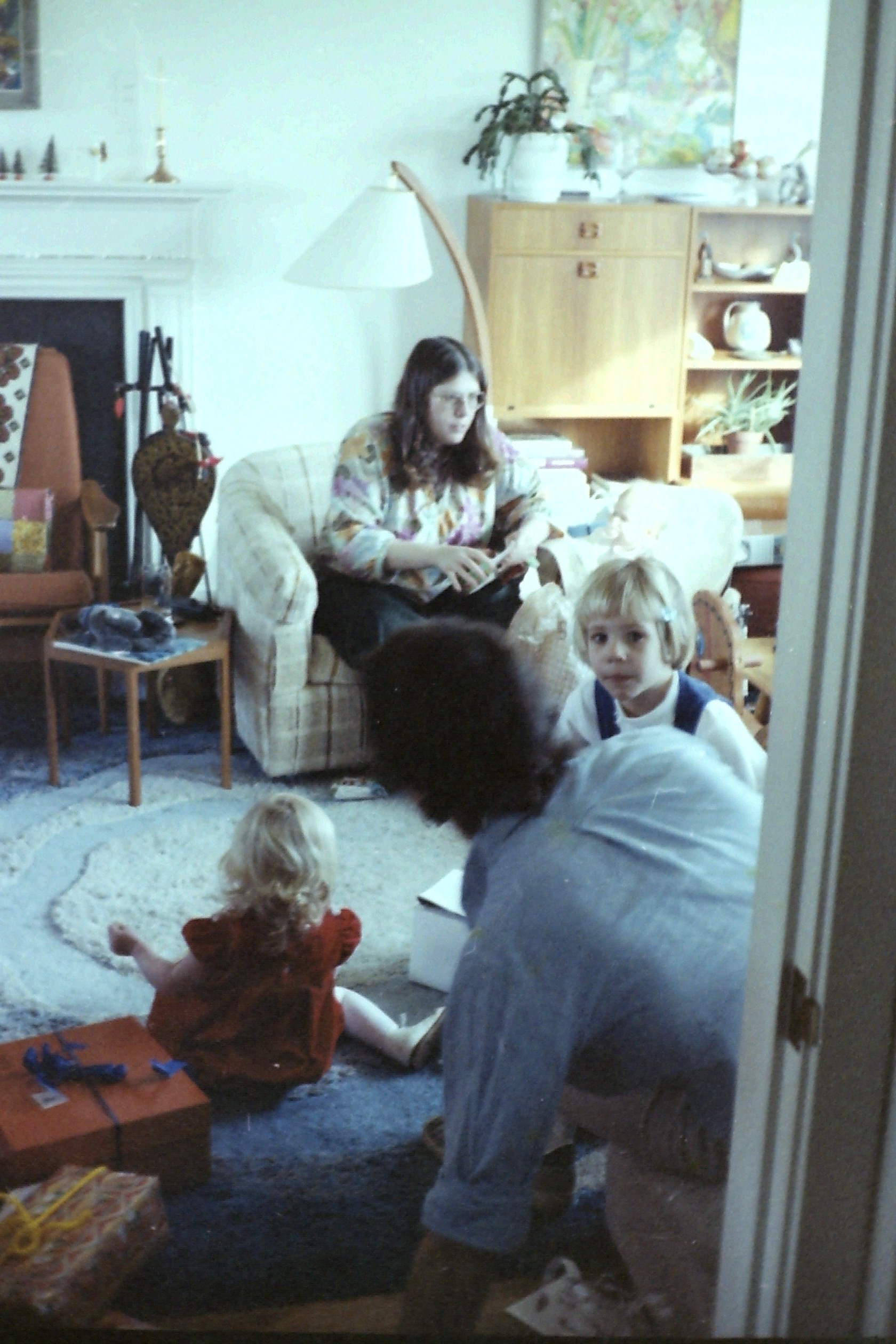 1981-12_P35 phDtJan1982