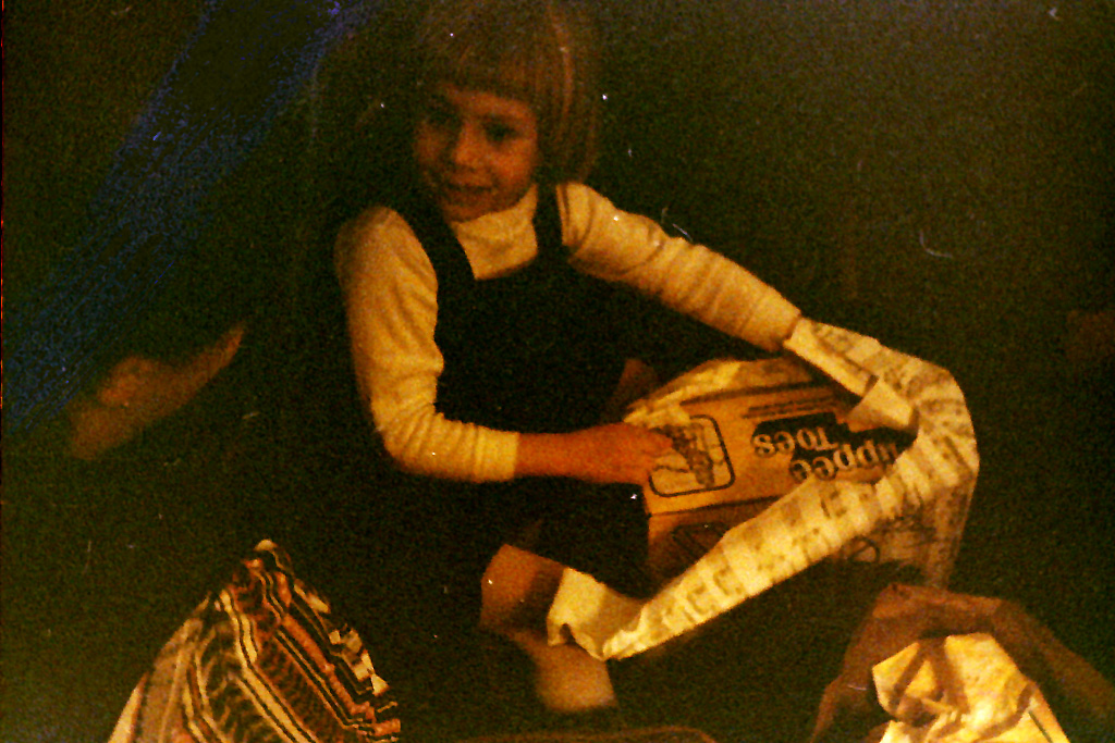 1982-02_P13 phDtApr1982 enhc