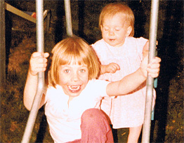 1982-06-aprx MJ_DarBriSwings photoJul1982 sm