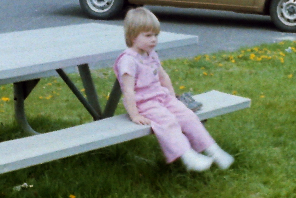 1983-05-aprx_P04 Bri cut