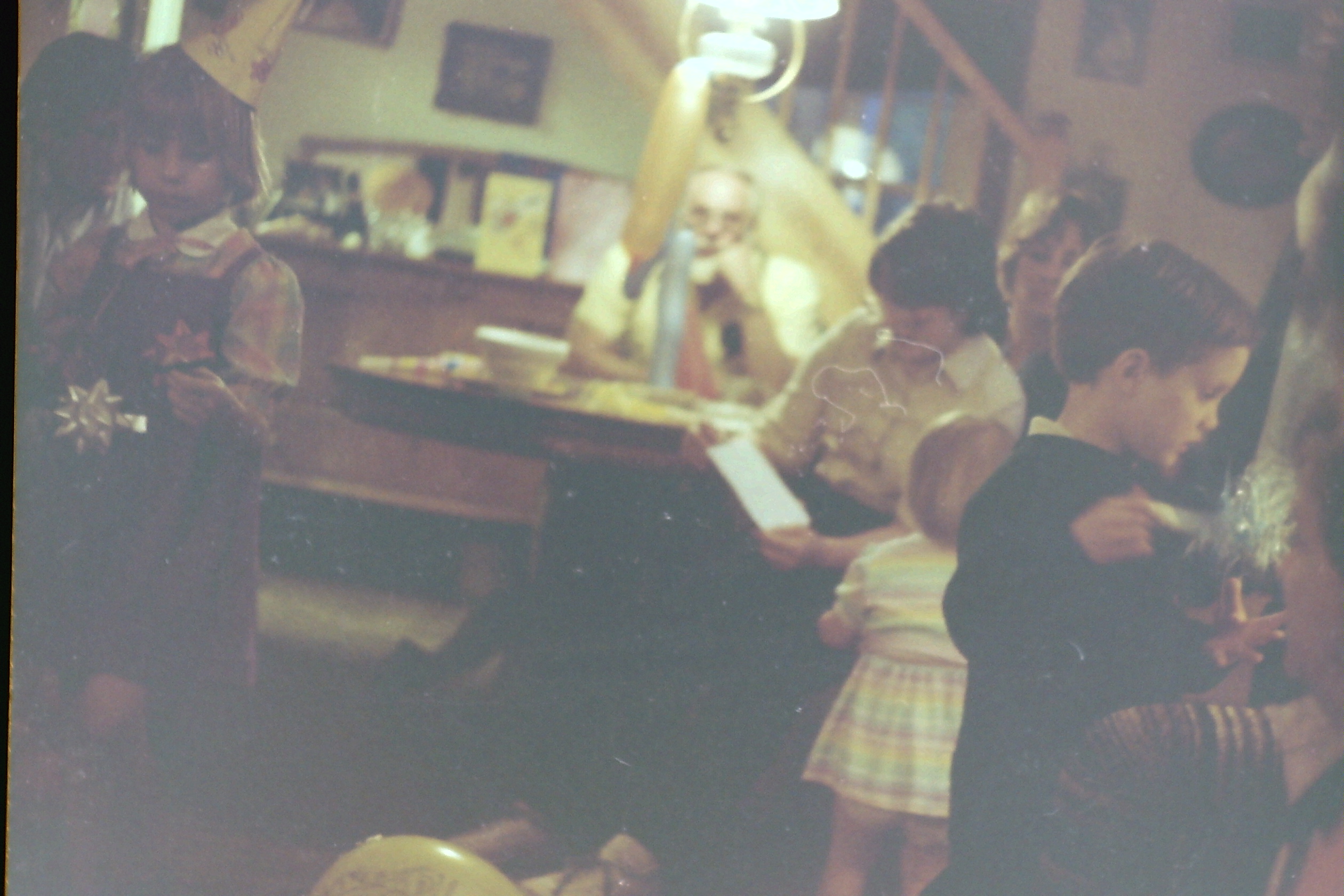 1983-05_P07 Bris2ndBday phDtSep1983