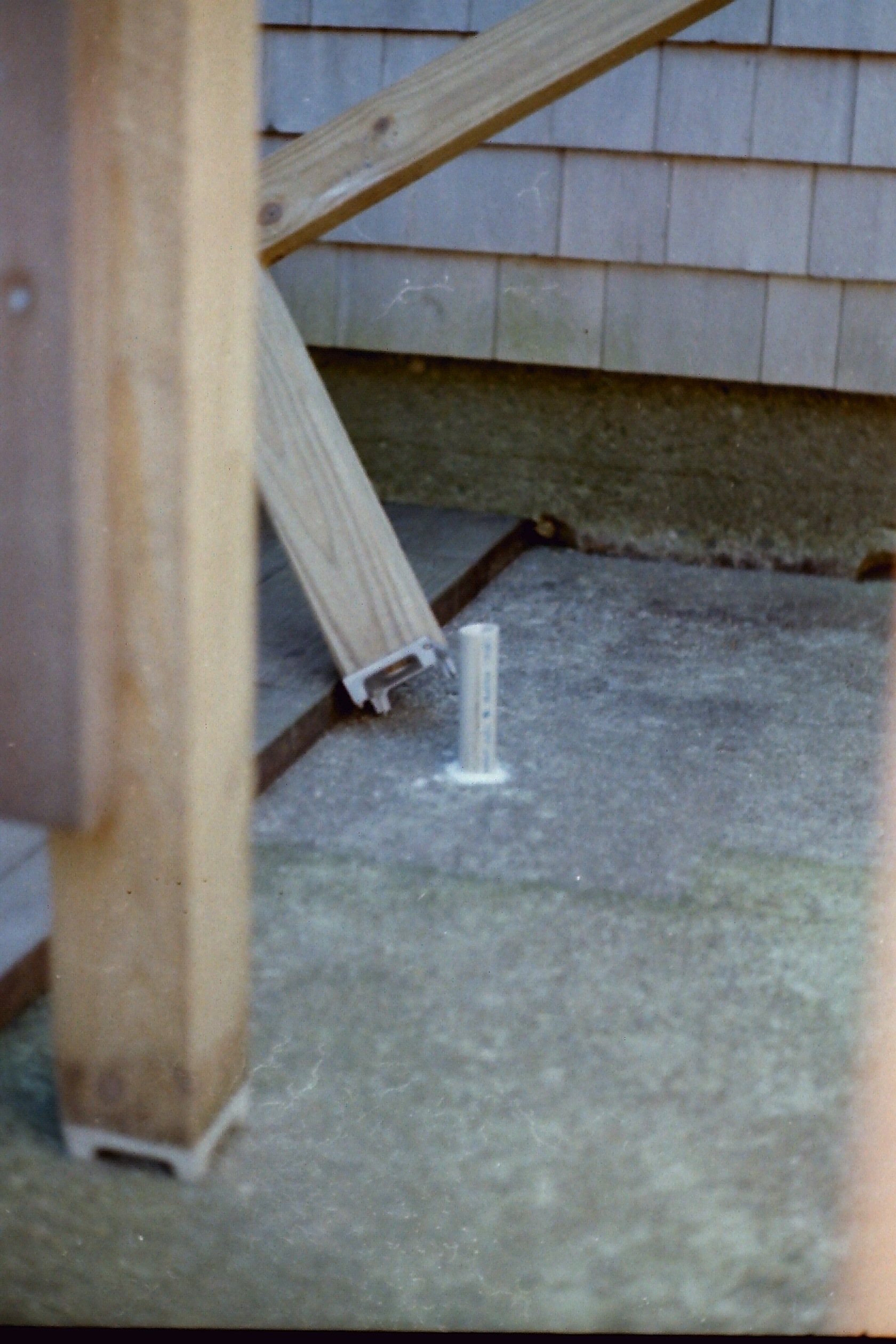 _P00 Dont know date buildingOutdoorShower