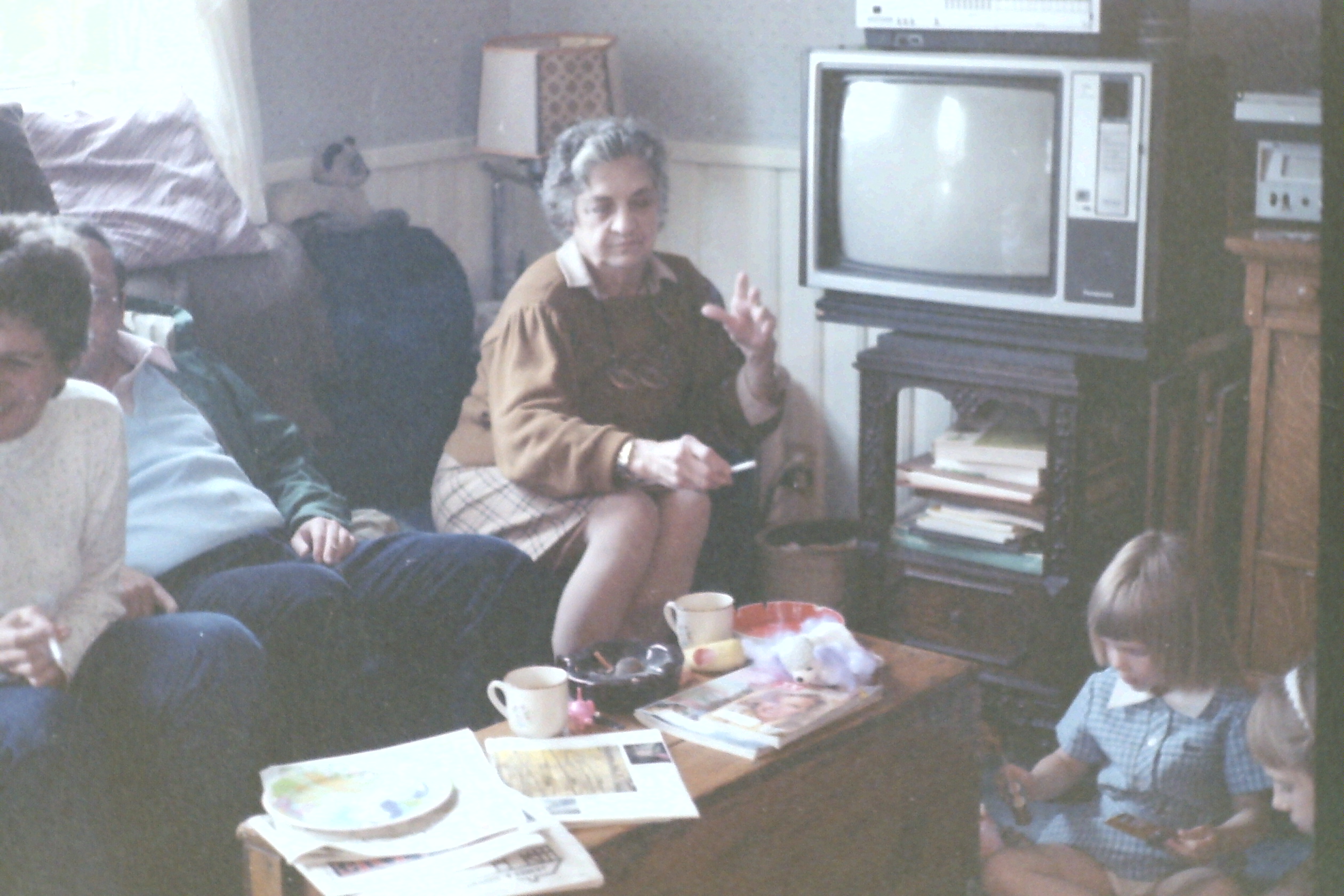 1985-05_P19r