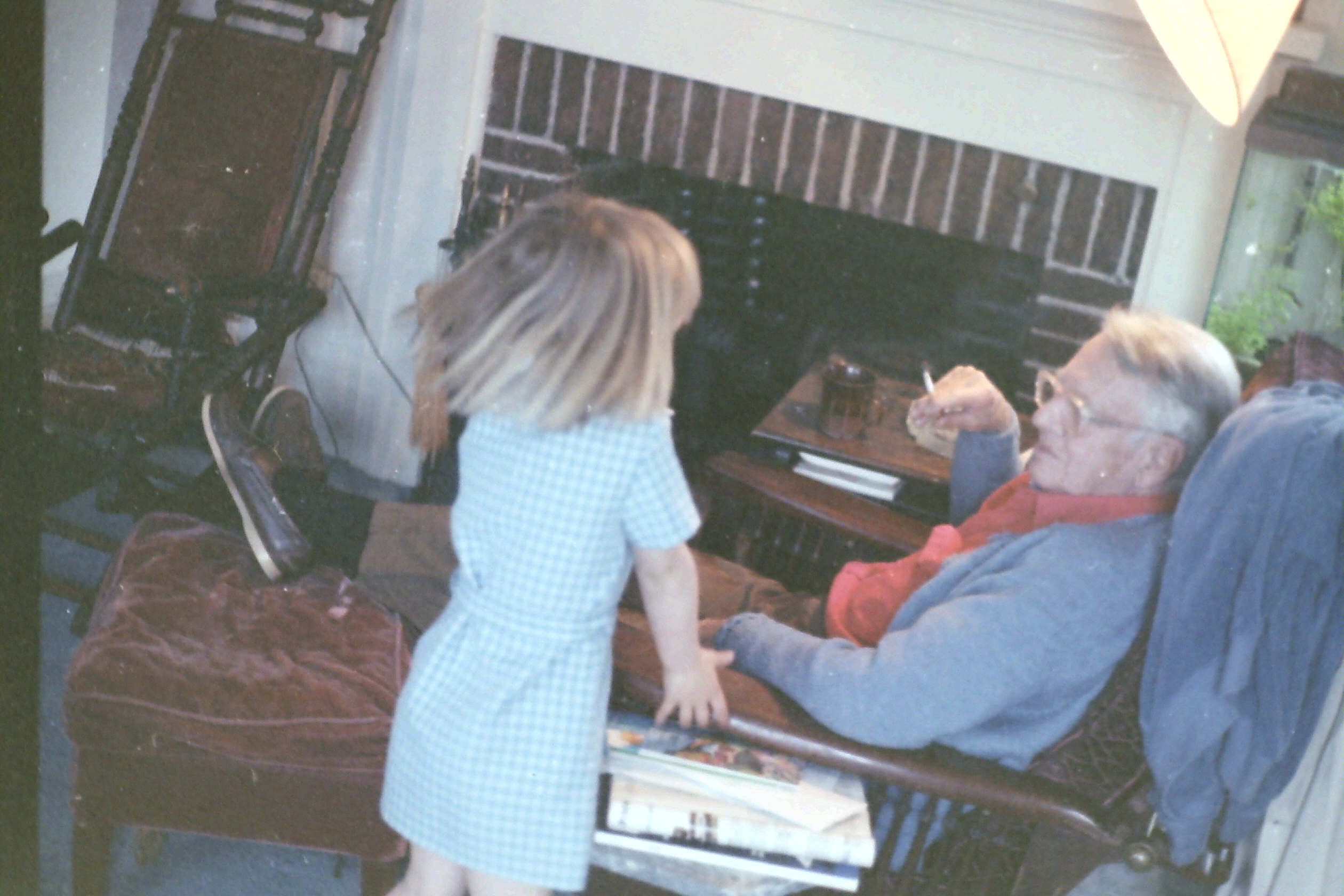 1985-05_P27