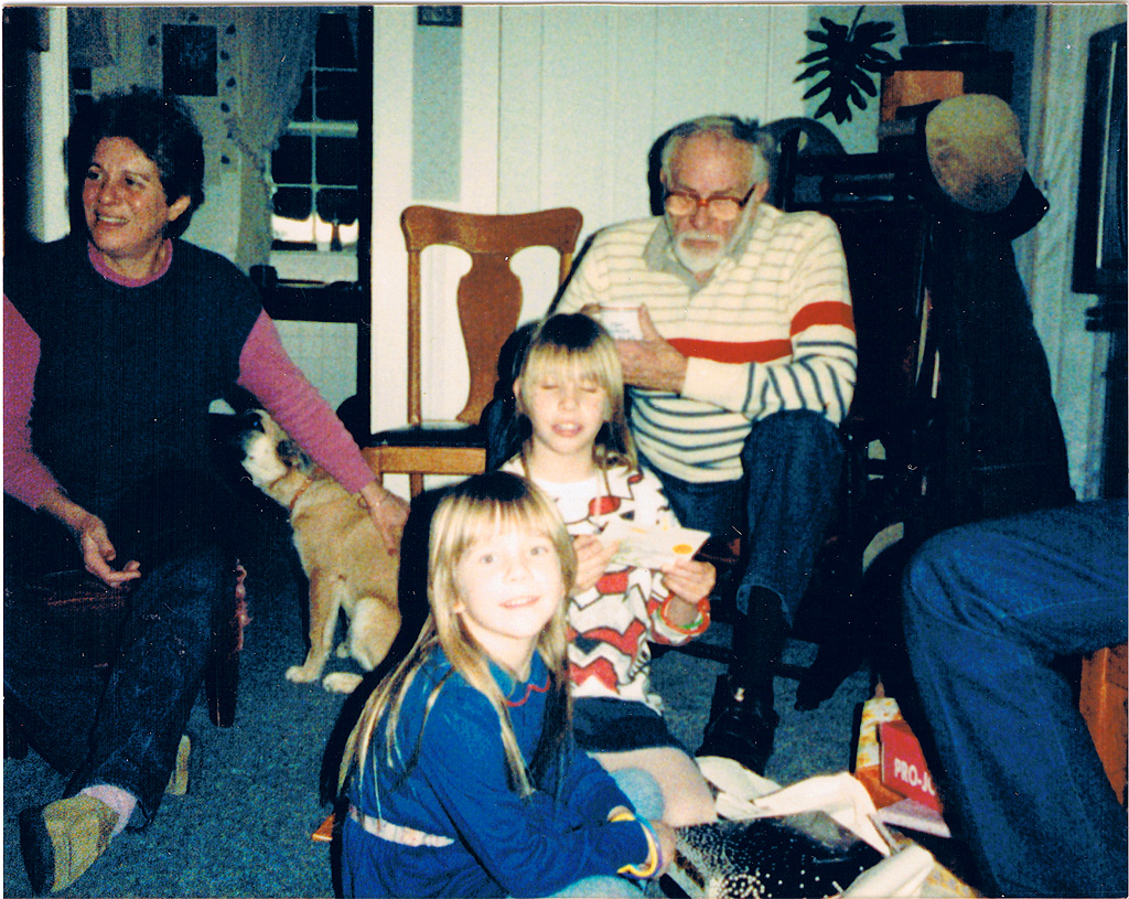 1987-02 DarBriLealRedPippin photoFeb1987 noNeg