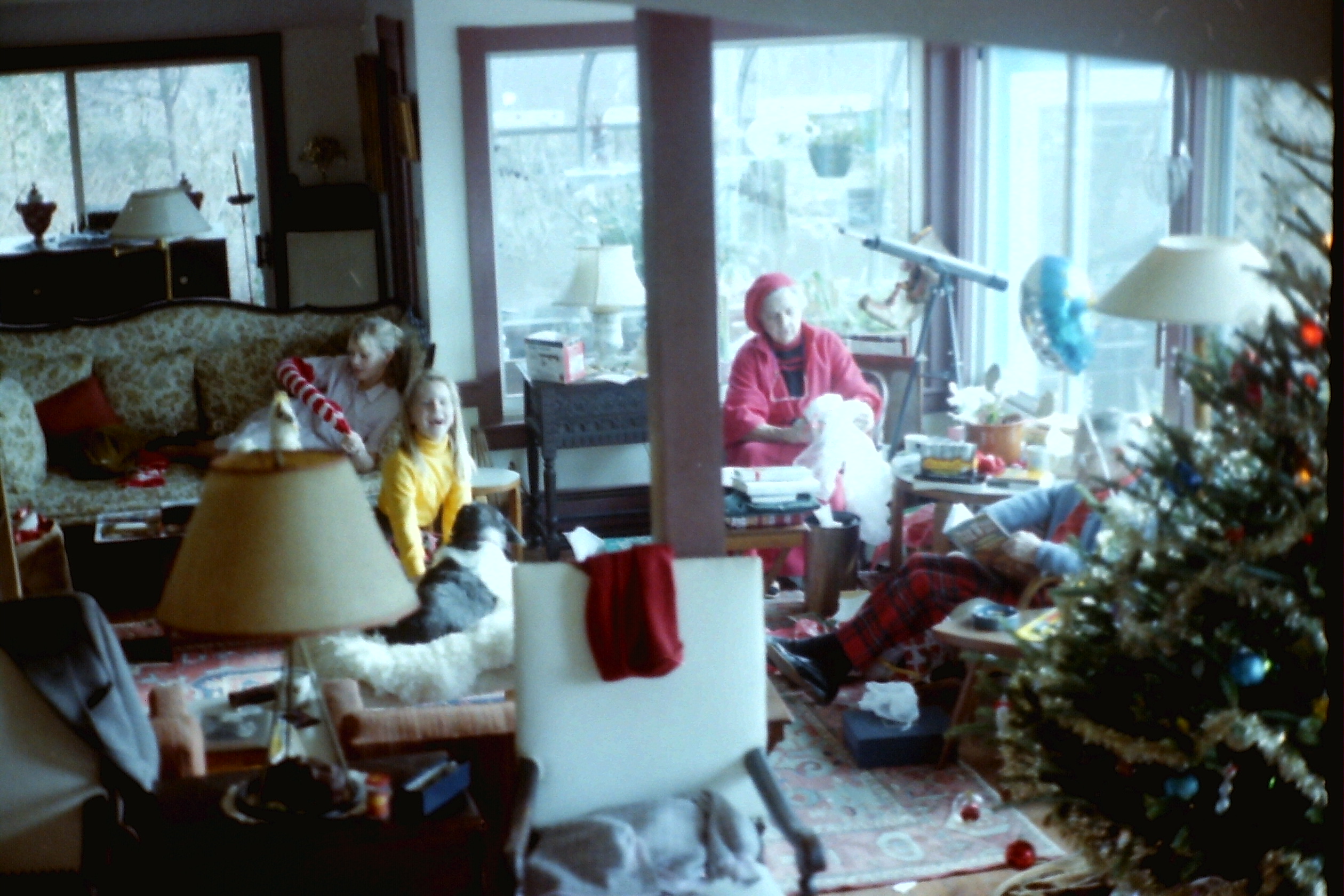 1988-12_P16