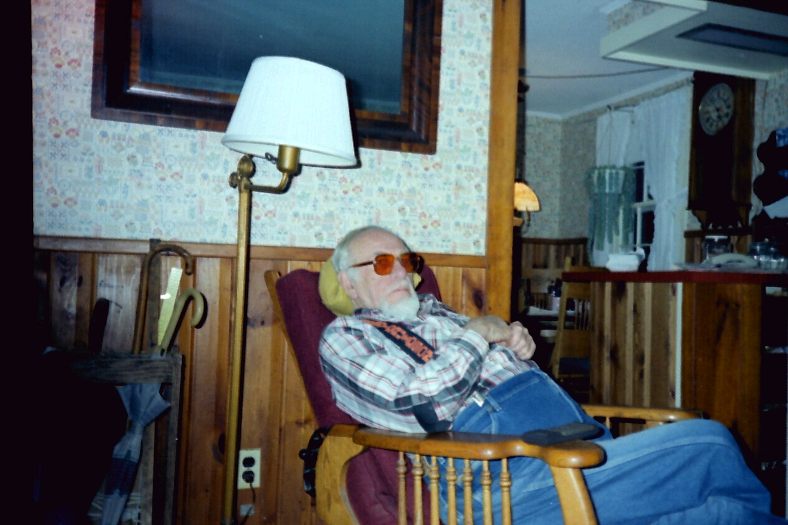 PICT0019 Stanley-Red-Hildebrand